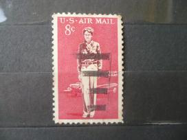 1963 m. Amelia Earhart ir Lockheed Electra