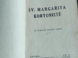 Antikvarinė pranciškonių knyga