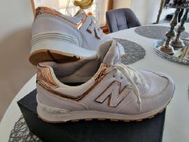 New balance kedukai