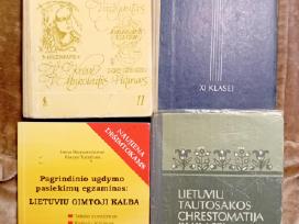 Įvairūs lietuvių kalbos vadovėliai