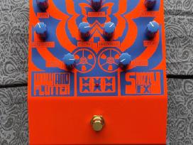 Delay pedalas Wow and Flutter