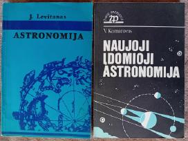 Astronomijos vadovėliai