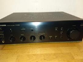 Pioneer A-504r