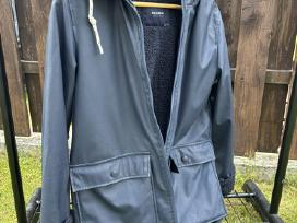Lietui atspari pašiltinta striukė Pull&bear
