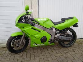 Yamaha Fzr 600
