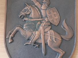Parduodamas bareljefas Vytis.
