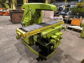 Metalo frezavimo staklės 6m83g