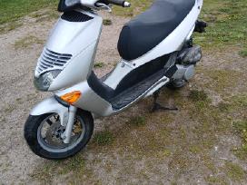 Aprilia Leonardo