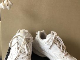 Reebok kedai