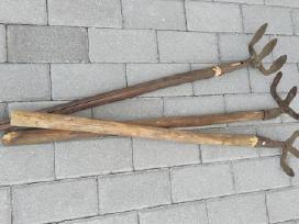 Kapliai bulvėm kasti