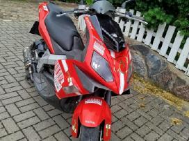 Derbi GP1 250cc, motoroleriai / mopedai