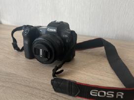 Canon EOS R
