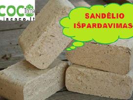 Medzio pjuvenu briketai 960 kg 350 Eur