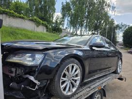 Audi A8 dalimis 3.0 tdi 184kw Cdta dalys