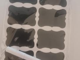 Lipdukai ant dėžučių