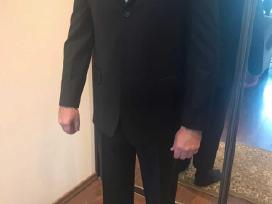 Vyriškas kostiumas