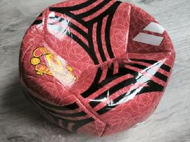 Adidas Futbolo kamuolys