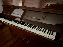 Parduodu Riga pianiną