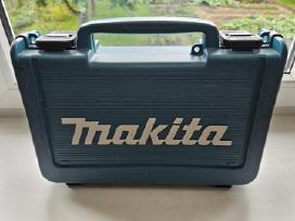 Suktukas makita su prožektoriumi