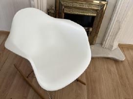 Supama eames stiliaus kede