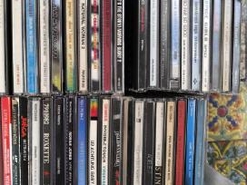 CD kompaktai po 3 Eur