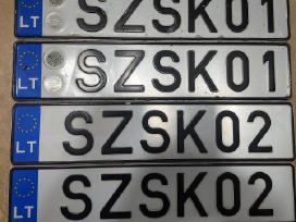 Parduodami du vardiniai valstybiniai numeriai