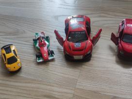 Žaislinių automobilių rinkinys/kolekcinės mašinėlė