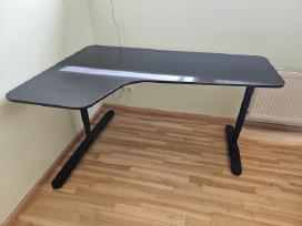 Ikea Bekant juodas kampinis rašomasis stalas