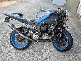 Yamaha r1 2003 Dalimis Dalys