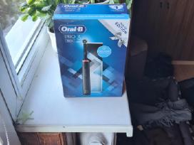 Visiskai naujas Braun Oral B el.dantu sepetelis