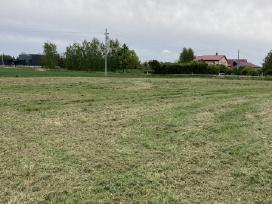 Puikus sklypas su statiniu