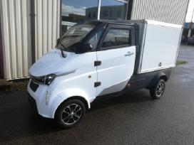 Naujas Elektrinis automobilis