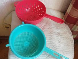 Plastikiniai patogūs kiaurasamčiai