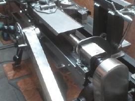 Metalo tekinimo stakles