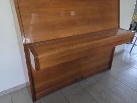 Dovanojamas pianinas Riga