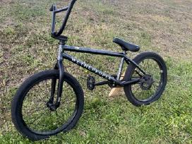 BMX Wethepeople Justice + Core šalmas