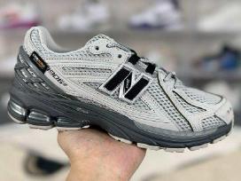 New Balance 1906r