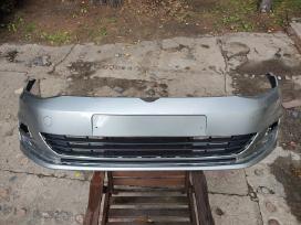VW Golf 7 2013m. priekinis bamperis su grotomis