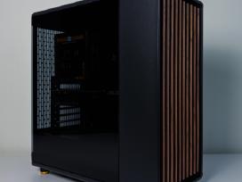 Ryzen 7 9800x3d B850 32gb 2tb Rtx 5070 Ti 16gb