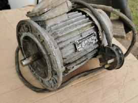 Trifazis elektros varyklis 1,1kv 2850ap.