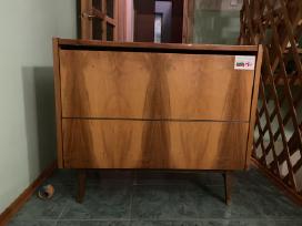 Mid century spintelė