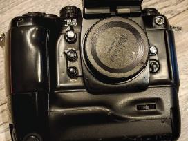 Nikon F4 E (MB-23)