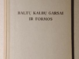 J. Endzelynas Baltų kalbų garsai ir formos