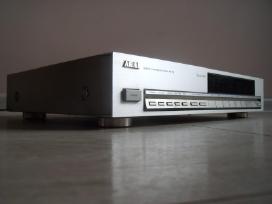 Radijo imtuvas Akai At-52
