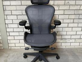 Herman Miller Aeron Remastered Graphite Atlas