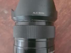 Sony E 35mm f/1.8 Oss