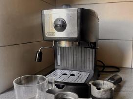 Delonghi kavos aparatas + dovana