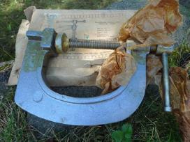 Naujas Spaustukas irankis medžiui ar kt.