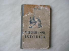 E. Kosminskis - Vidurinių amžių istorija