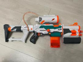 Nerf šautuvas